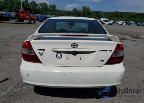 2002 Toyota Camry Le from USA, damaged, VIN JTDBF30K520020886